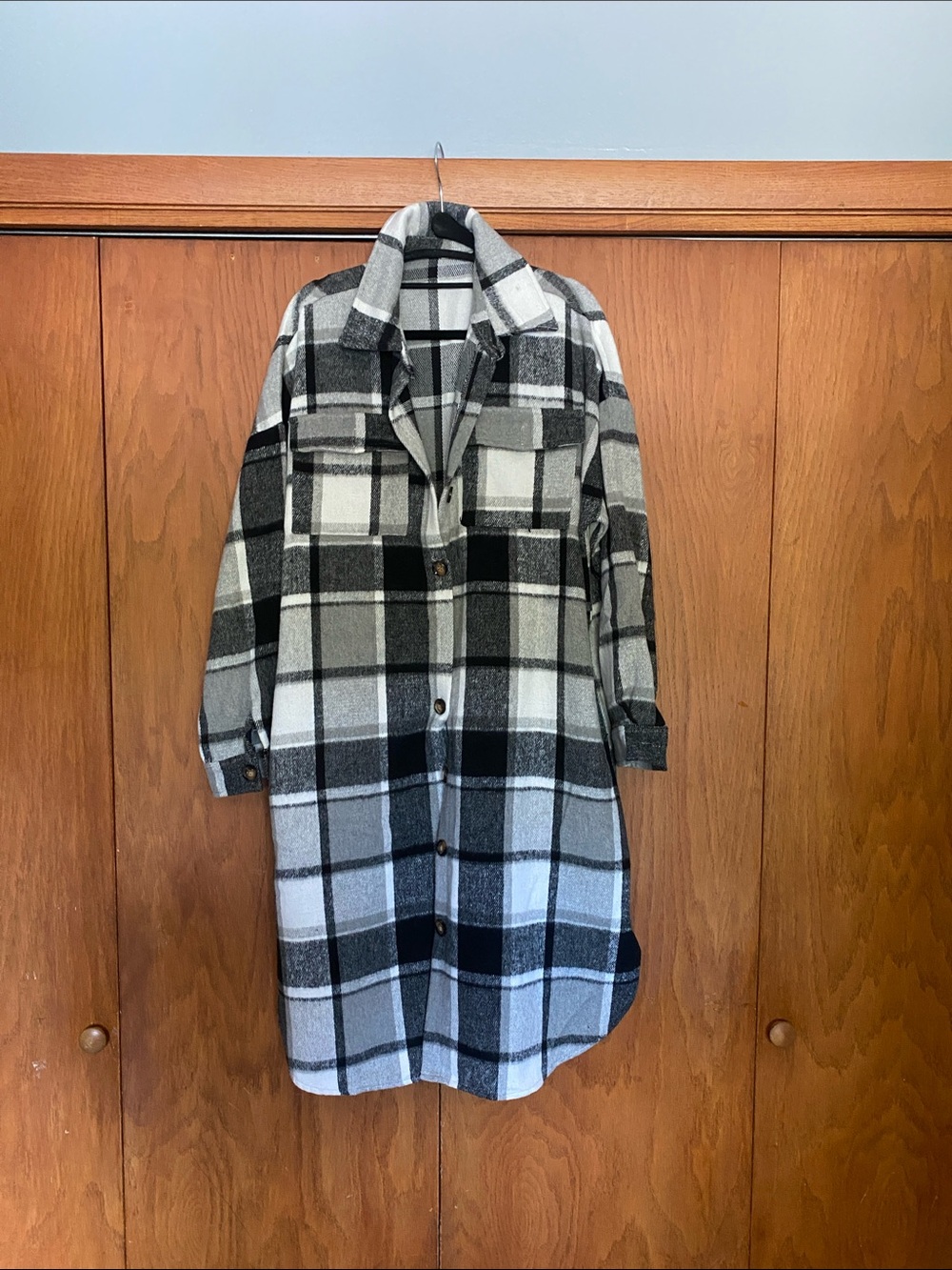 Plaid medium Long Shacket Jacket - Black & Gray